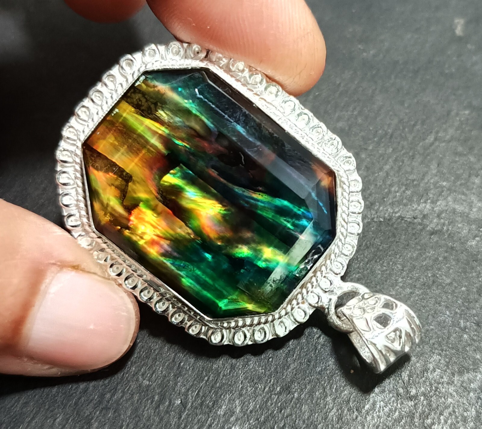 EGL Certified 65.45 Ct Natural Ammolite 925 Solid Silver Pendant Loose Gemstone