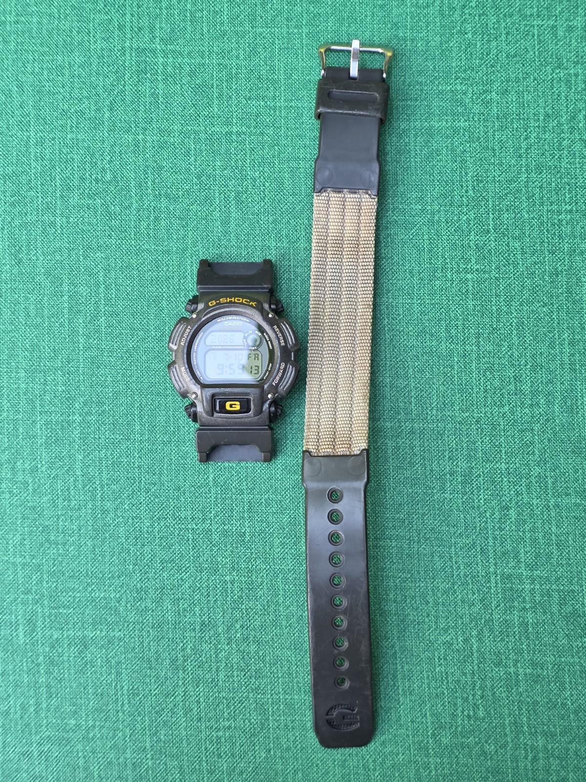 Casio G-Shock DW-9050 Watch Men 44mm Digital Gray Yellow Bezel 2163 New Battery