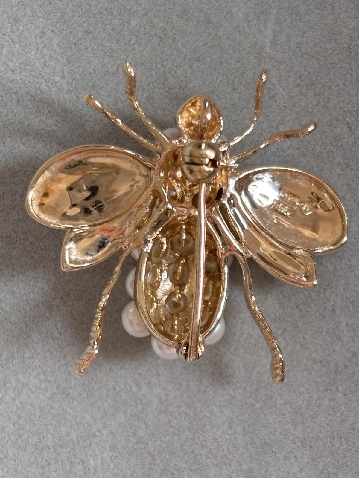 Vintage 14K Solid Yellow Gold Genuine Pearl Bee Brooch Gorgeous 5.67 Grams
