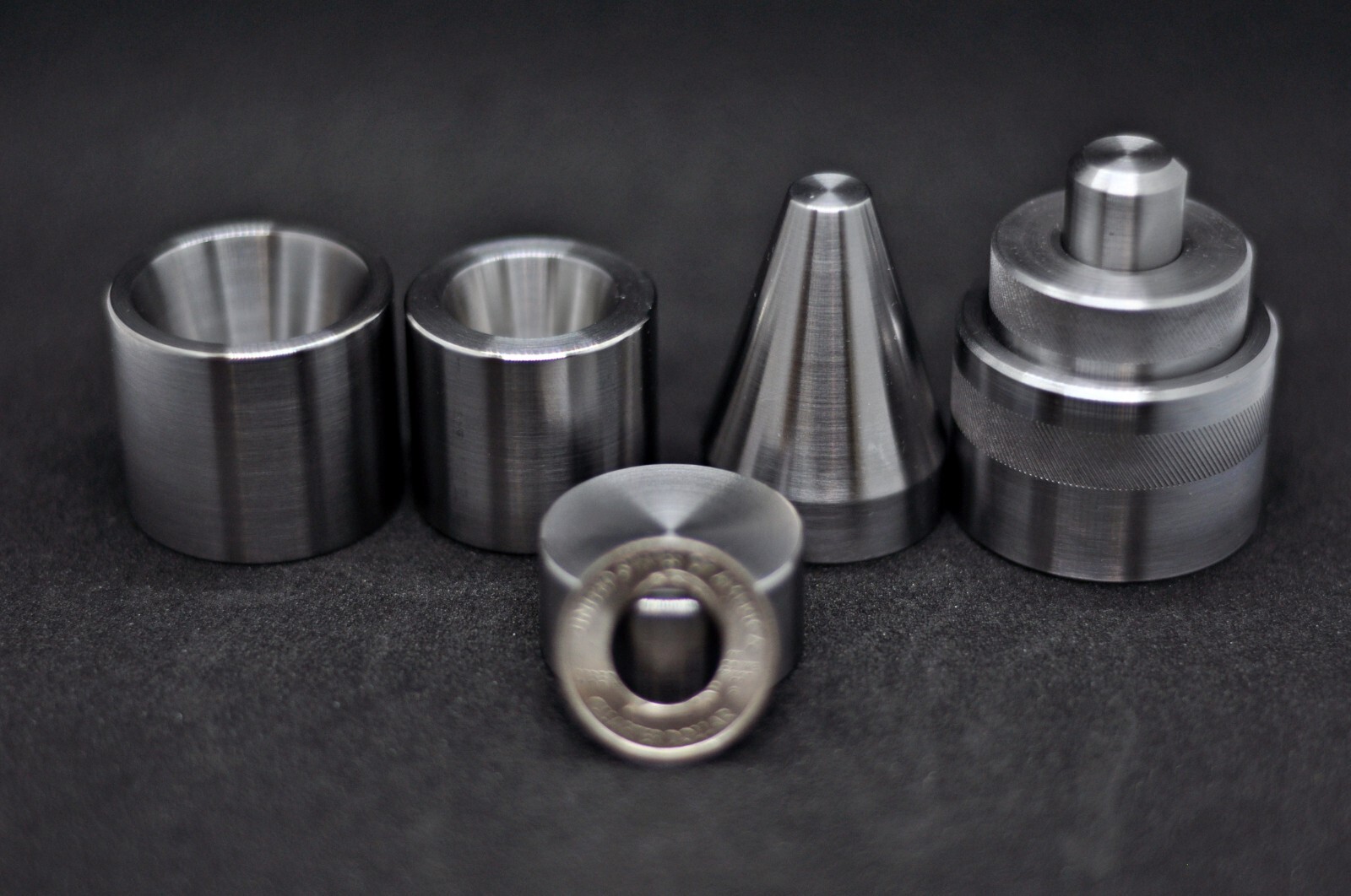 Tool Set COIN RING 1/2″ self-centering puncher, 17 degree dies and cone, anvil