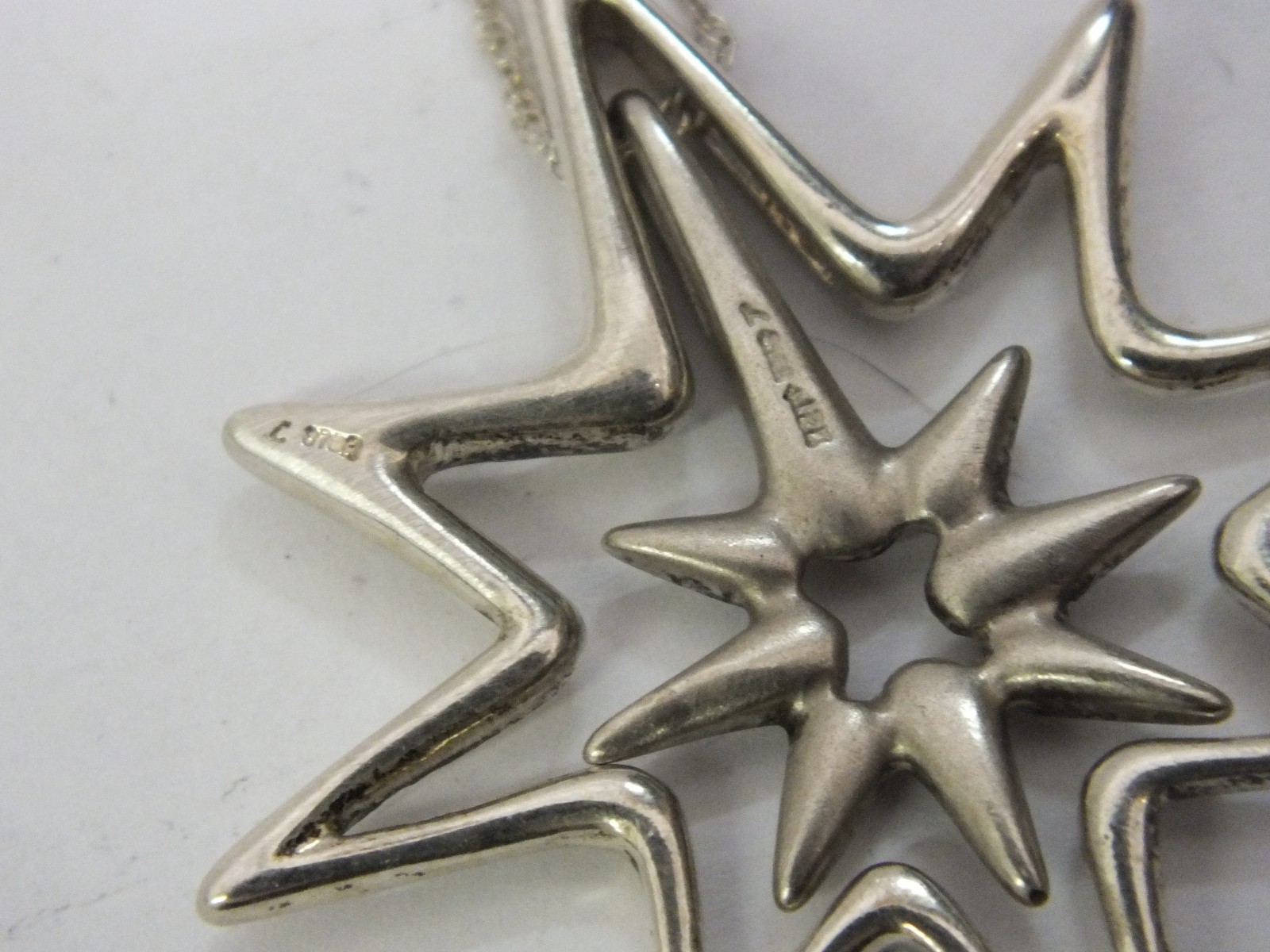 Landstrom’s Black Hills Gold Sterling Silver & 12K Gold Star Necklace w/ chain