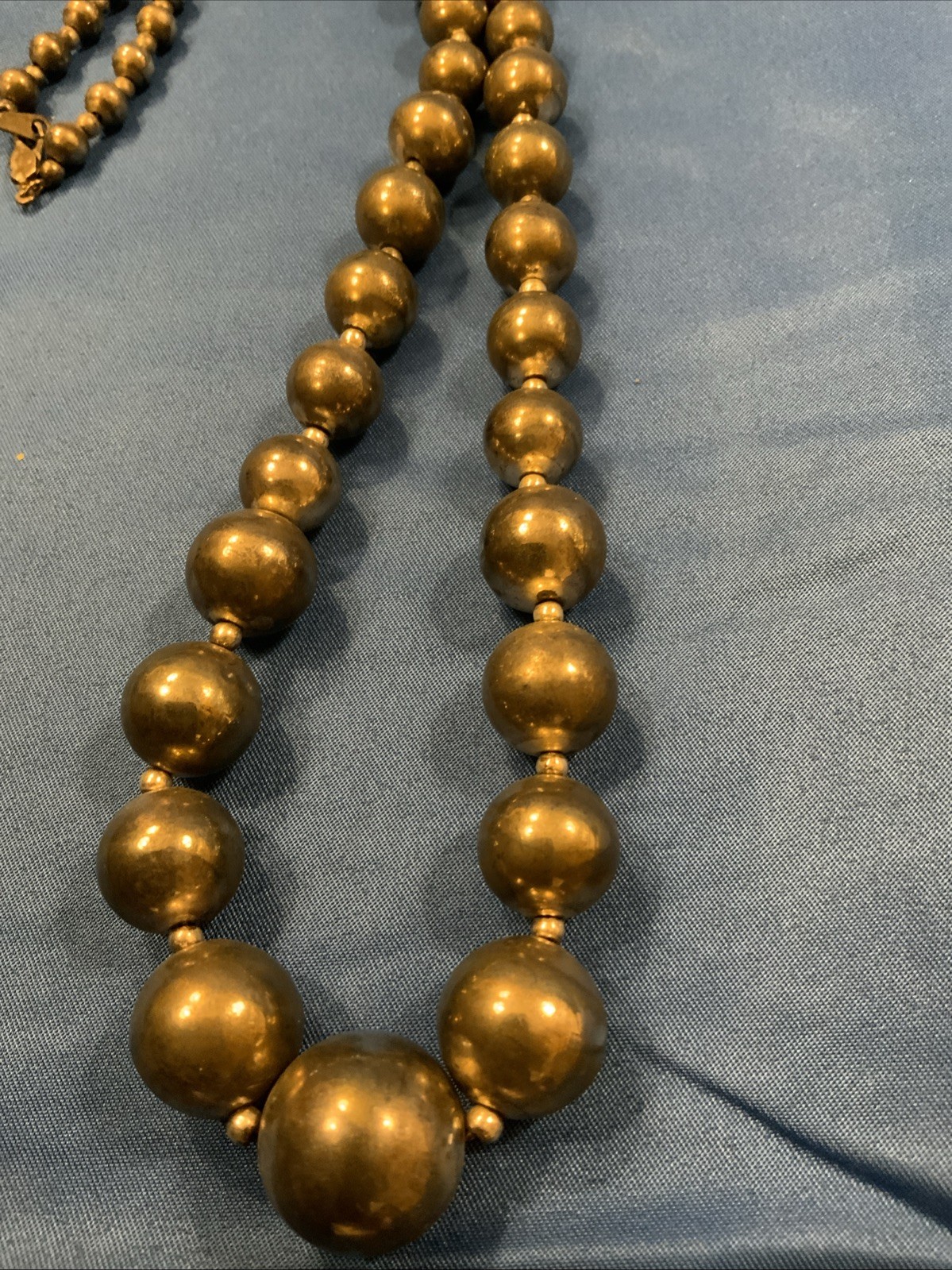 Vintage 1970s Korea 17.75mm Silvertone Balls Beaded Single Strand 24 ” Necklace