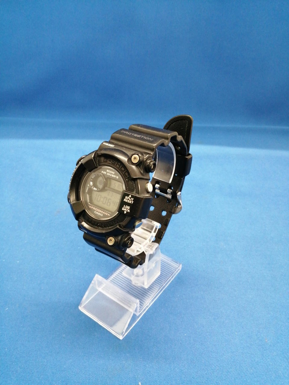 G SHOCK FROGMAN Model DW 8200 CASIO