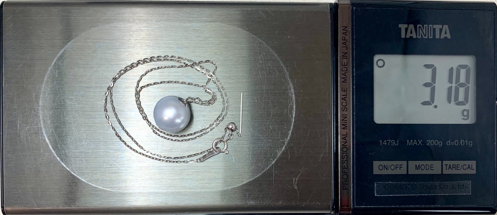 Big 11.6mm Round White South sea pearl Pendant Necklace 18Kt White Gold,17.5″