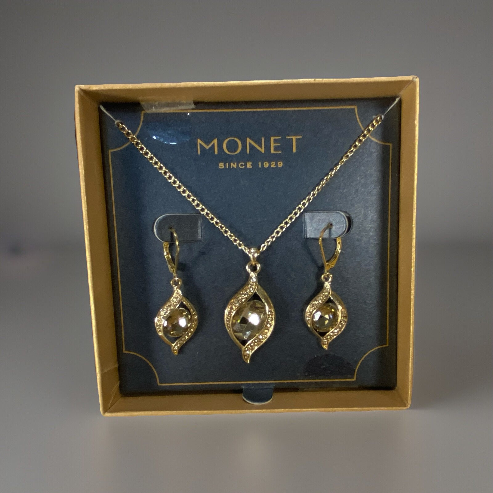 Monet Jewelry Gold Tone Crystal Necklace Earrings Gift Box Set NEW in Box