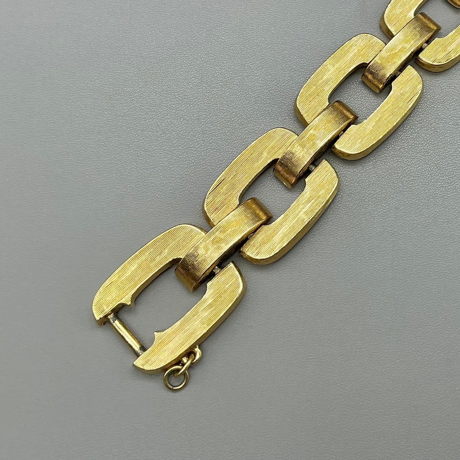 Monet Bracelet Vintage Gold Tone Brushed Wide Link Chain Safety Clasp 7.5 In