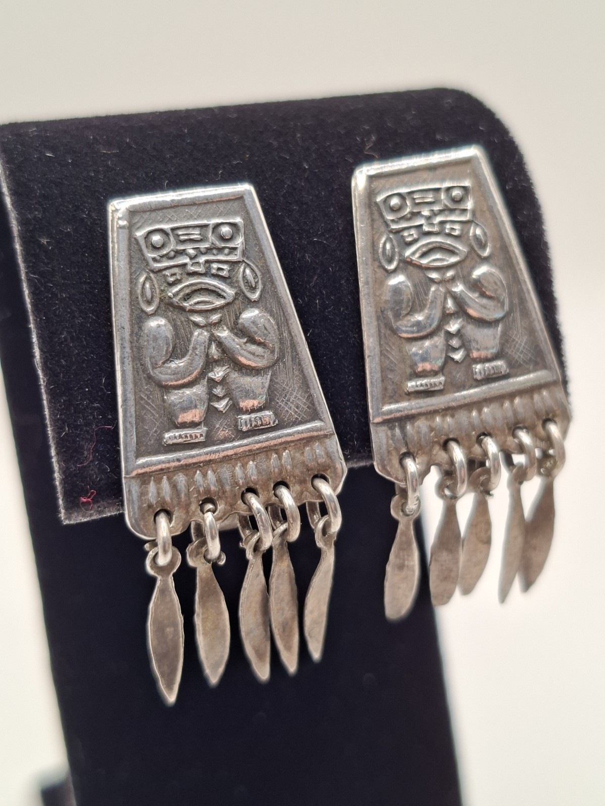 Vintage Silver Peruvian Tumi Screw Back Earrings 900 Silver Dangle Fringe