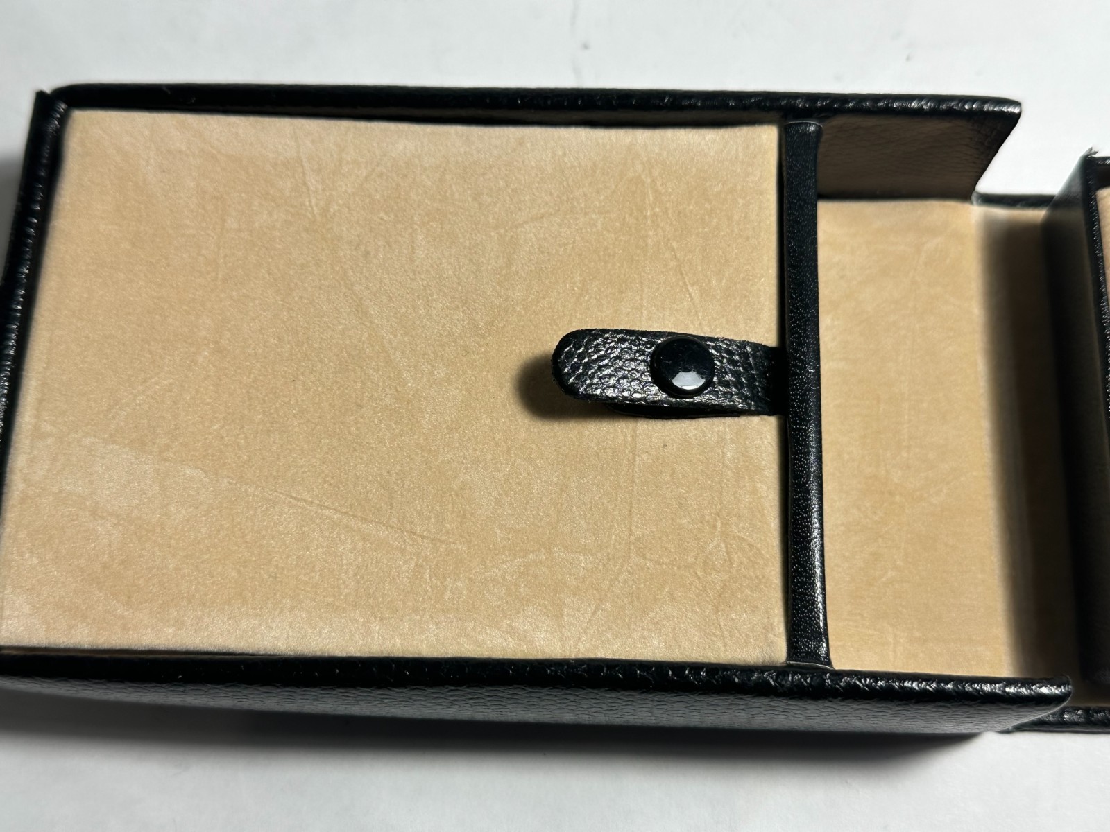 NOS 1997 Wolf Designs Genuine Leather Travel Jewelry Case Mirror Organizer Black