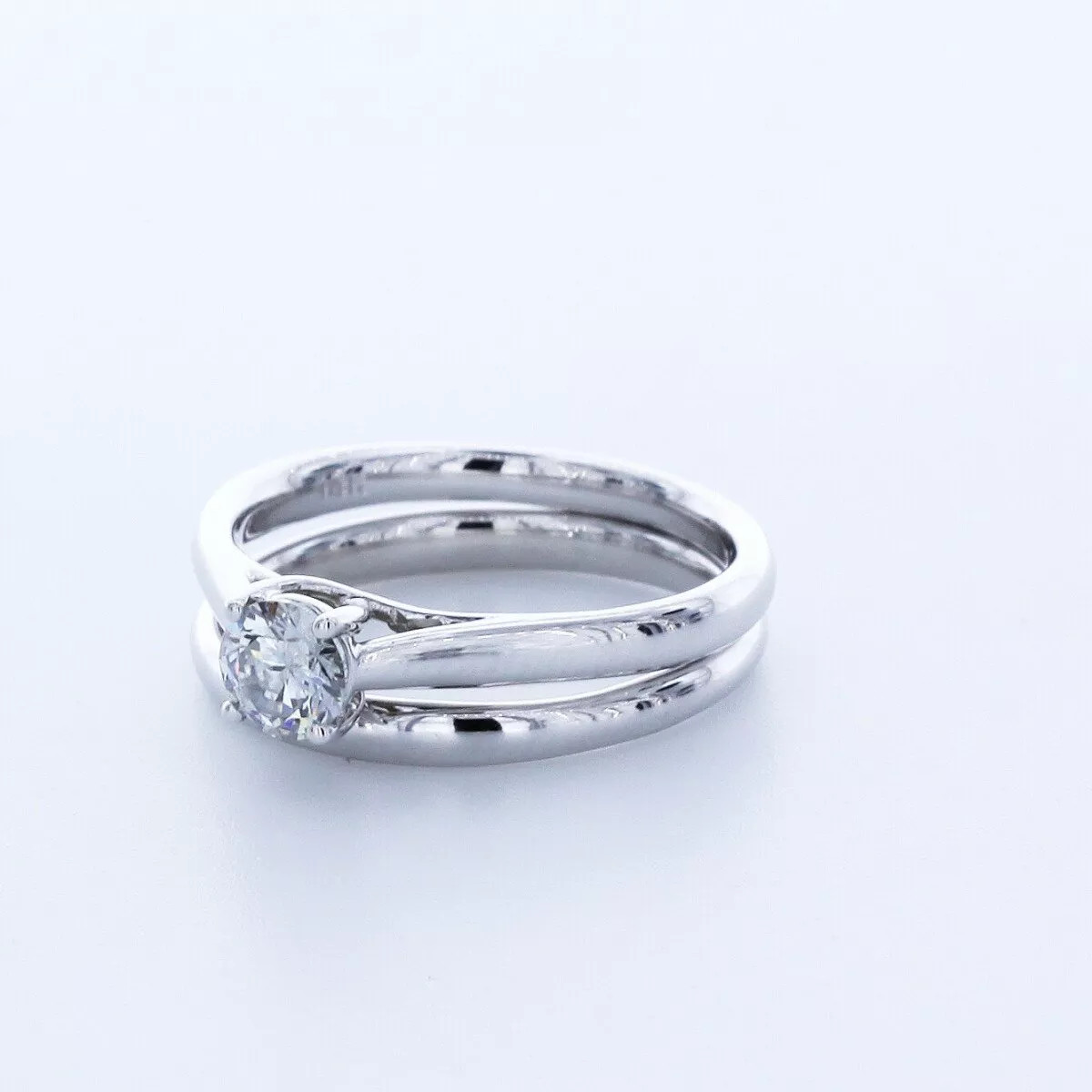 Solitaire Engagement Ring Set 14K Gold 0.57 Carat Round Lab-Grown Diamond E VS1