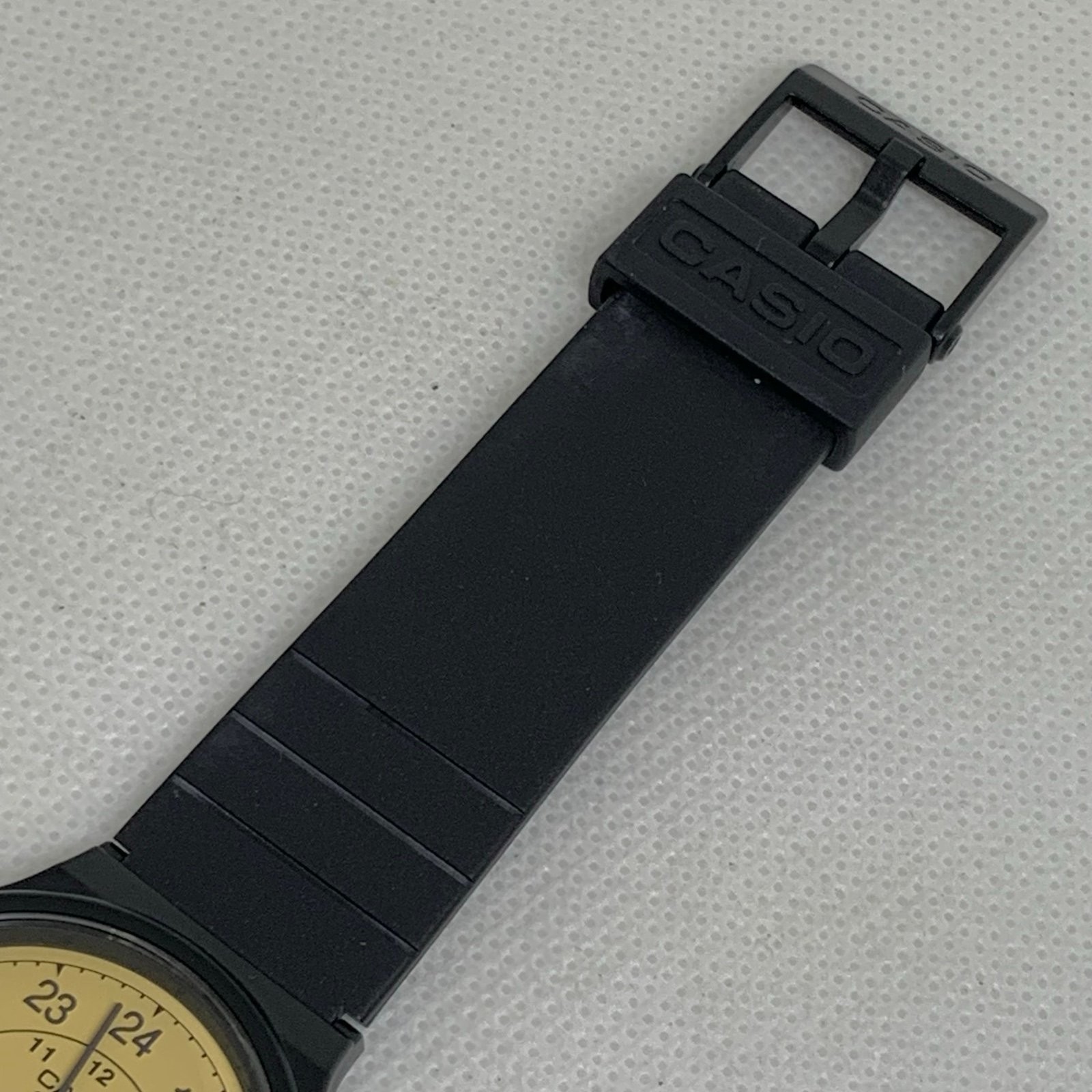 Casio MQ-24-9B Analog Watch Parchment Dial 33mm Retro unisex black band running