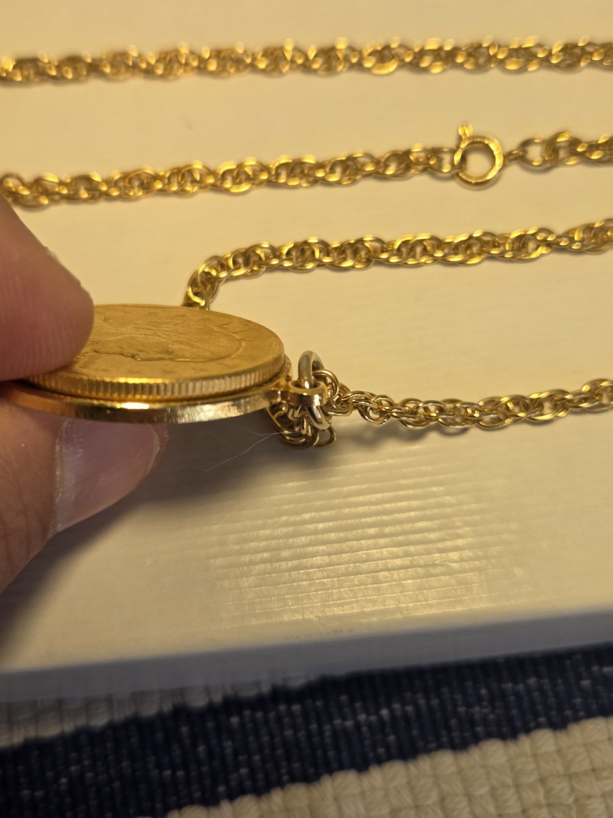 1979 Susan B Anthony Dollar Coin Necklace 18” Gold Tone Chain Vintage Pendant