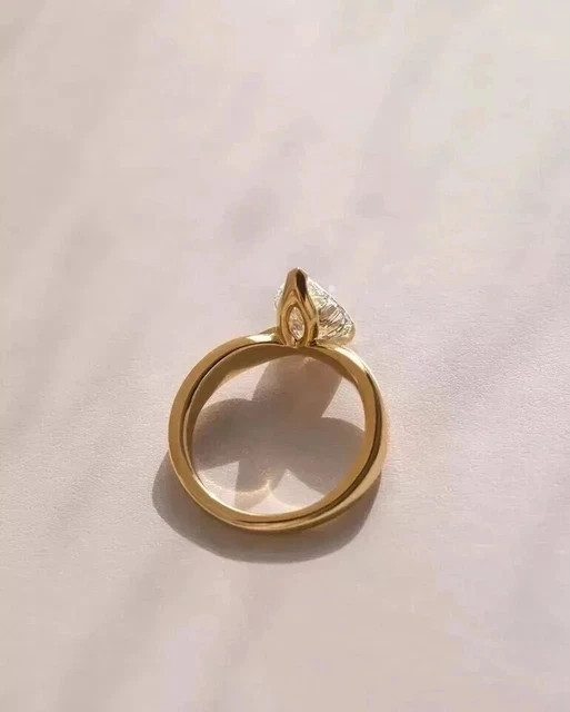 2Ct Pear Cut Lab Created Diamond Women’s Wedding Ring 14k Yellow Gold Plated