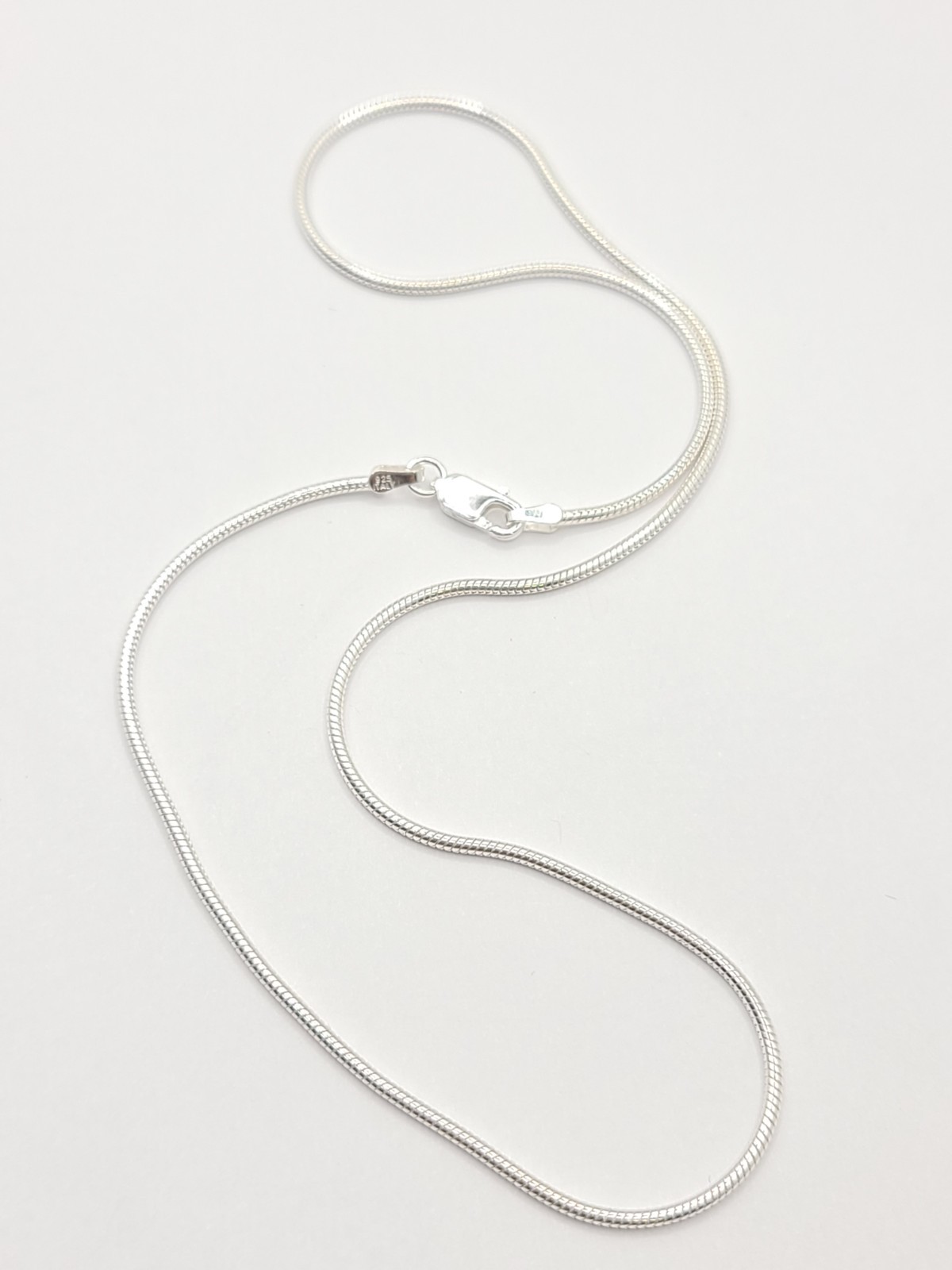 Rishi Alexander 925 Sterling Silver 1.5mm 16″ Snake Chain