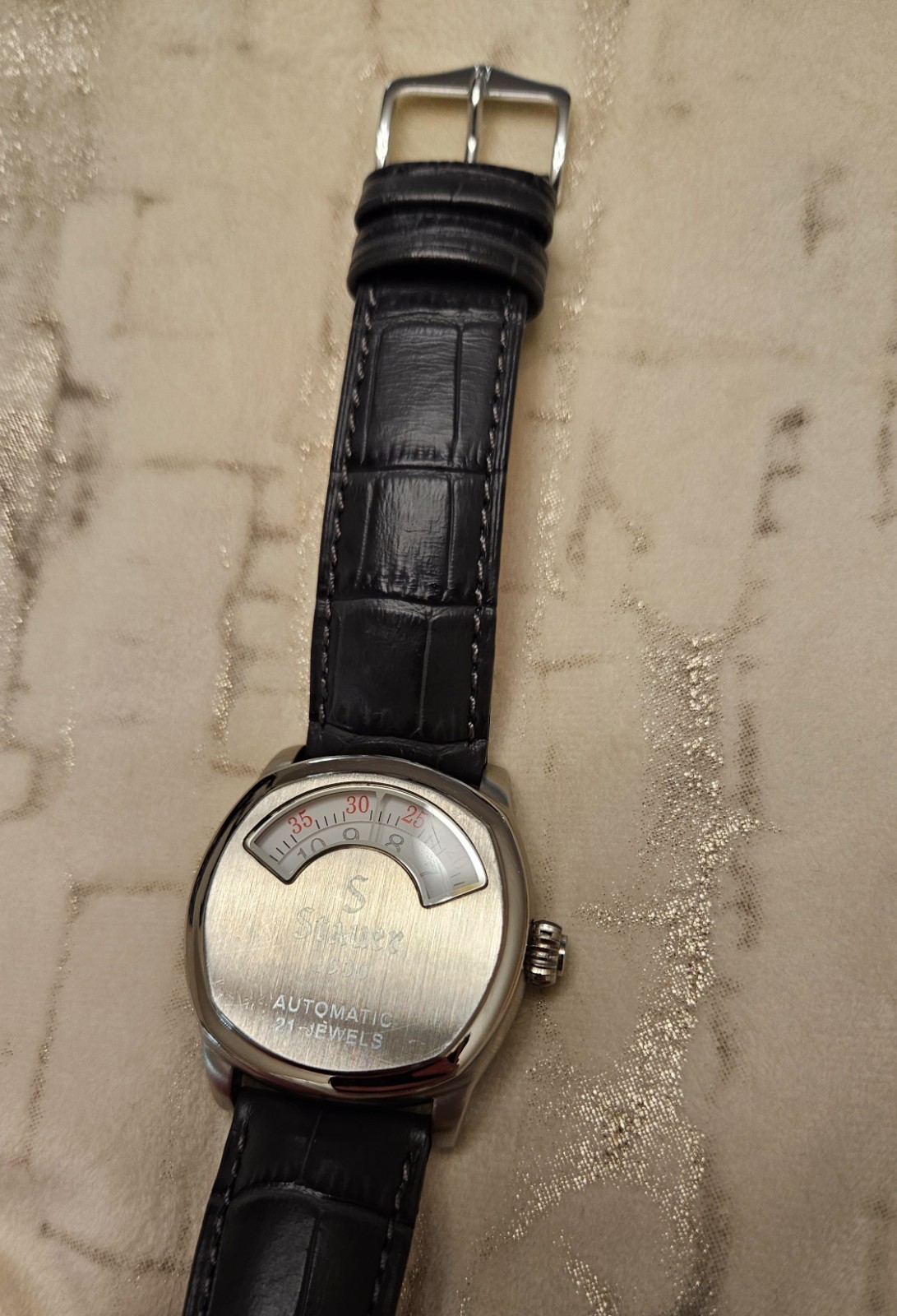 stauer mens automatic 1930 Dashtronic watch