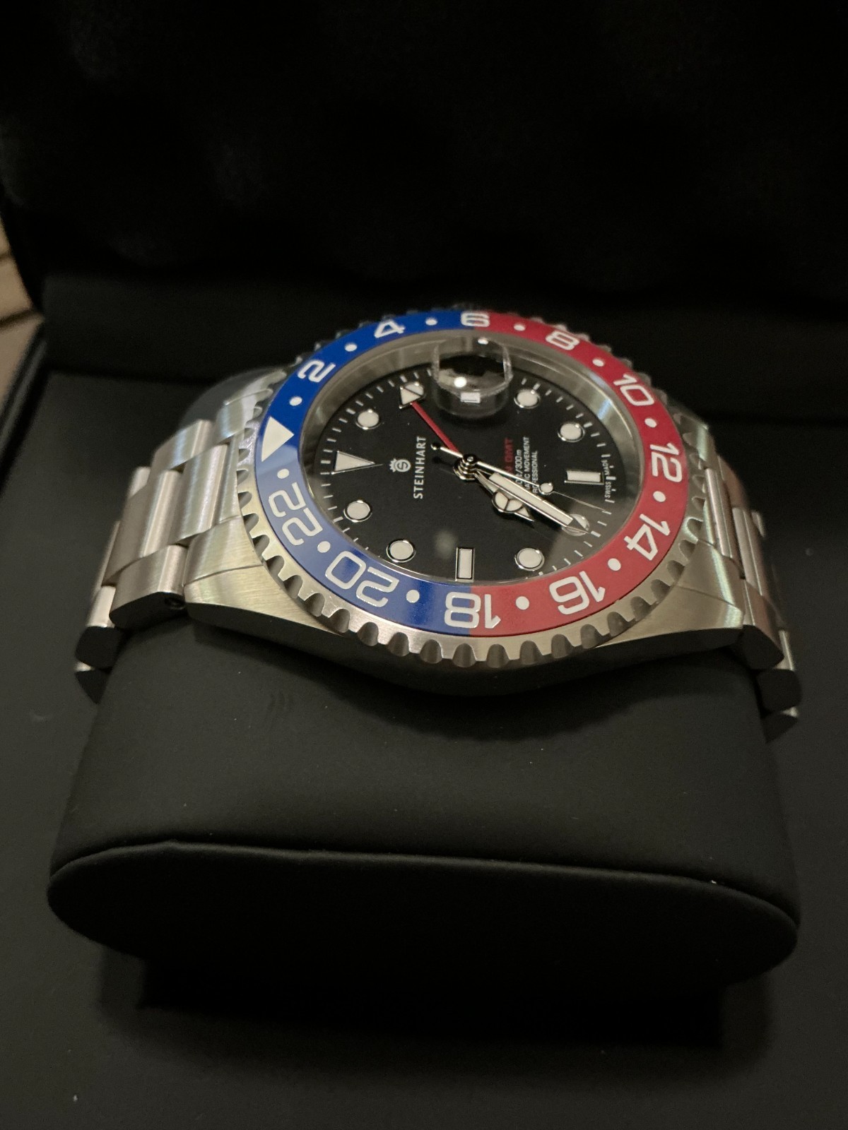 Steinhart Ocean One GMT Blue/Red Swiss 42mm Ceramic Bezel Diver Watch 103-1099