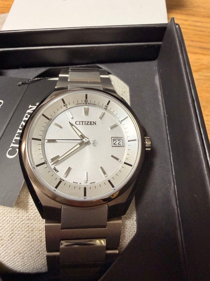 Citizen Attesa CB3010-57A Eco-Drive Date Silver Men Watch New