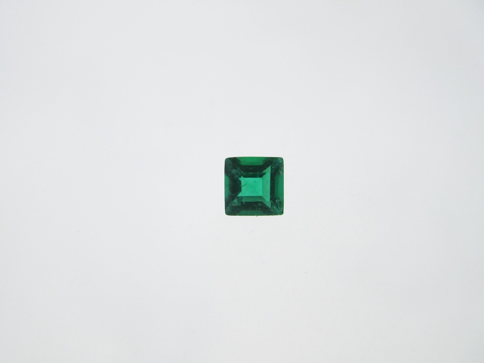 .09ct Loose Princess Cut Lab Created Emerald Gemstone 2.5 x 2.5mm