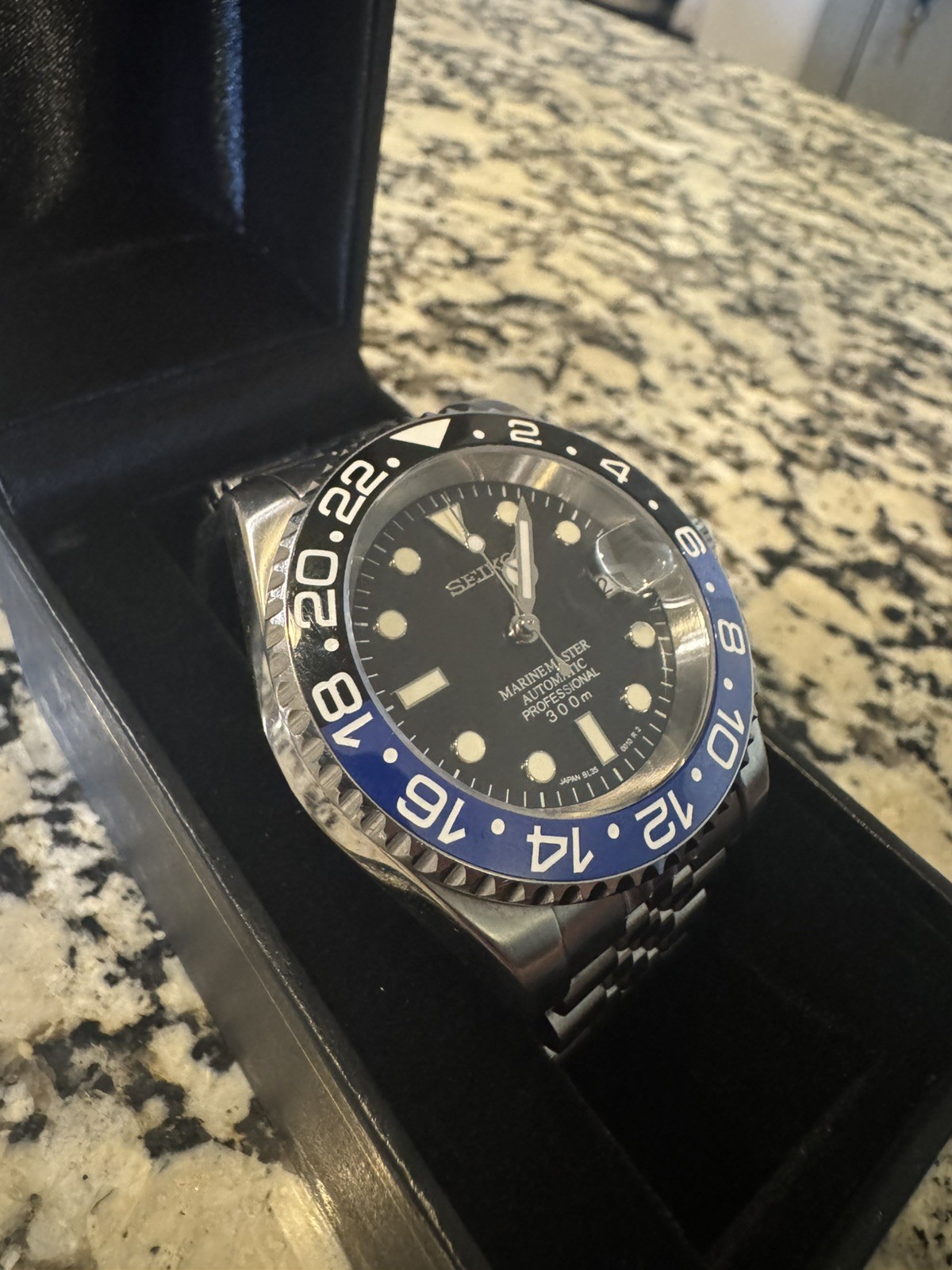Custom 40mm “Batman/Batgirl” GMT Style Diver Mod Watch NH34 Automatic
