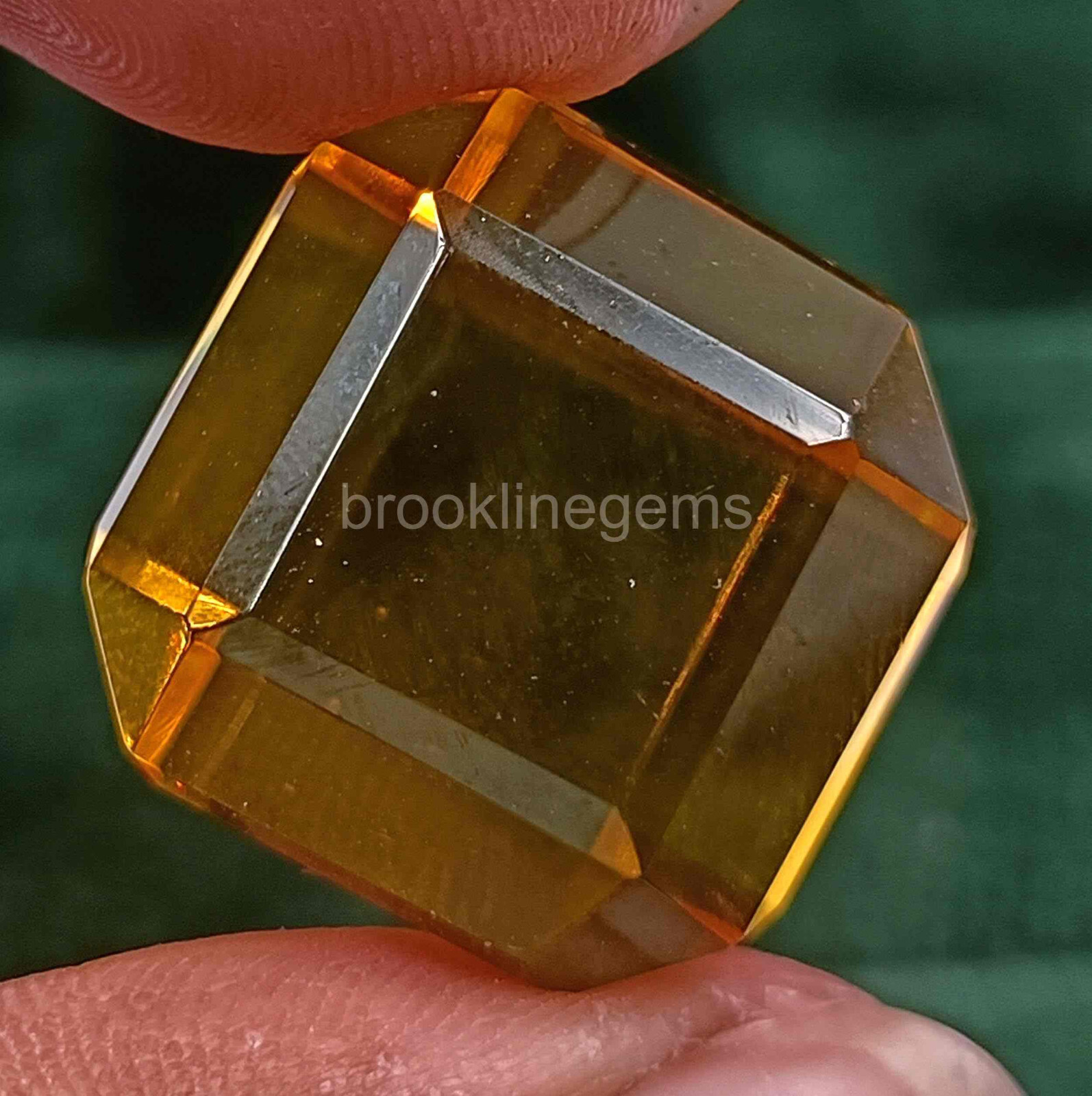 58.85 Ct Natural YELLOW Sapphire Cube Certified Gemstone 5ATR