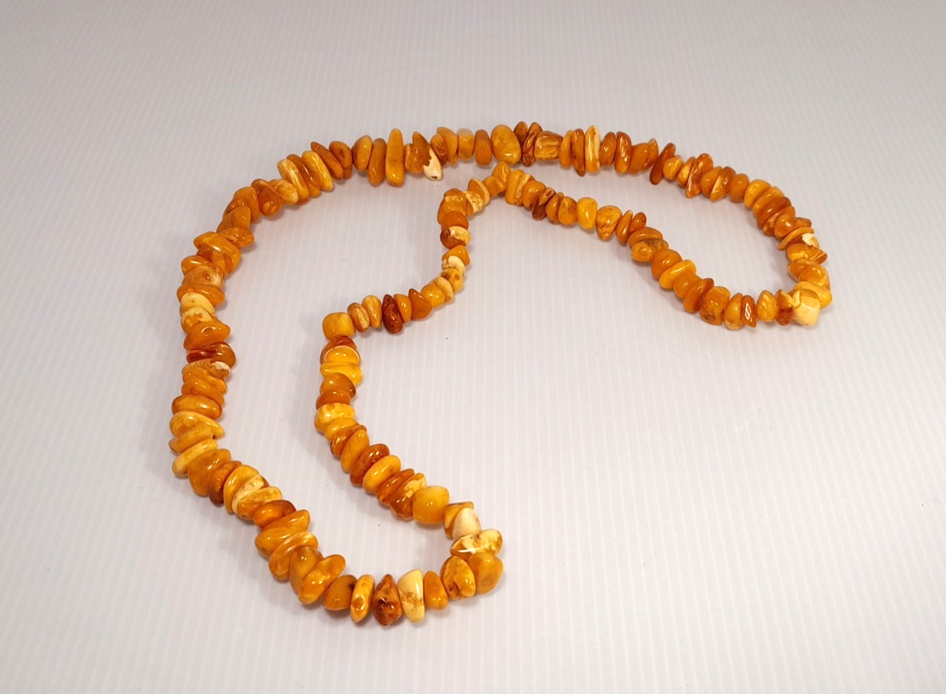 Vintage Natural Butterscotch Egg Yolk Baltic Amber Bead Necklace 34” 114 G