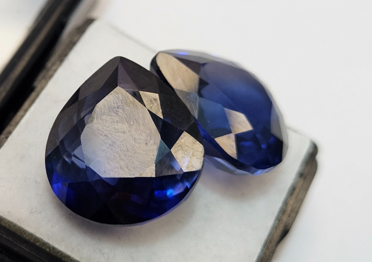 Blue Pear Cut 30+ Ct Natural Tanzanite Loose Pair GEMSTONE For Earring Making