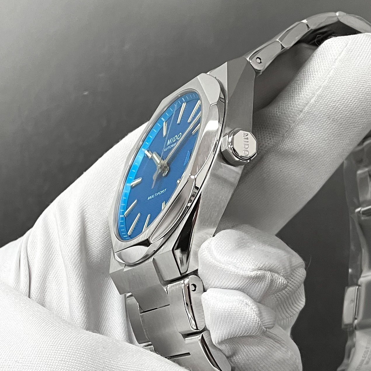 Mido Men Multifort 8 One Crown Auto 40mm Turquoise Dial Watch M055.507.11.041.00
