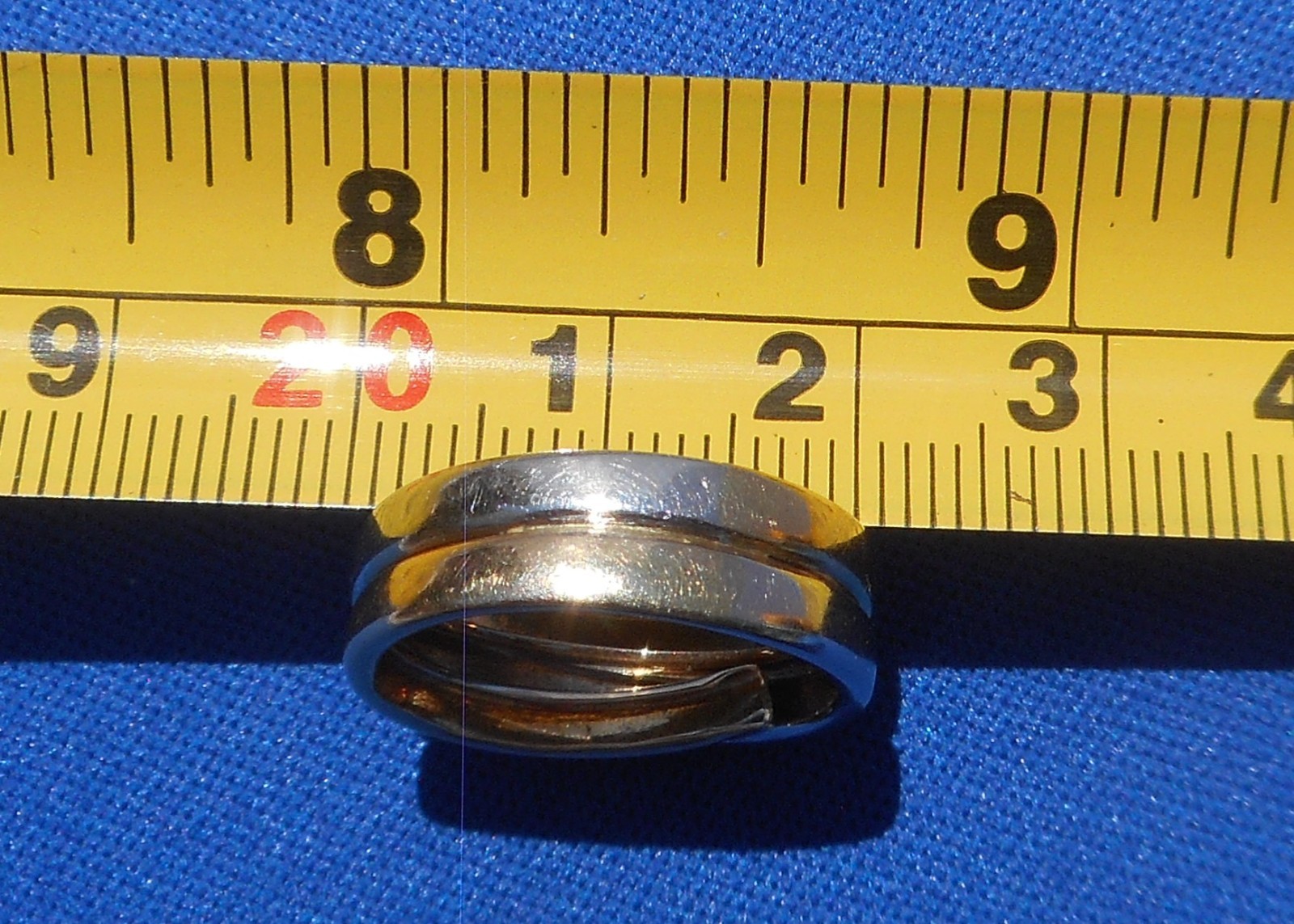 Vintage 14K Gold MILOR ITALY White & Yellow Ring 3 Grams approximately 7 1/2