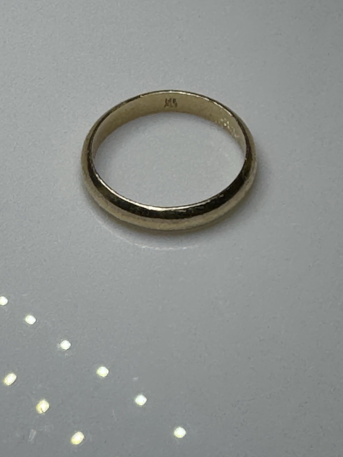 Solid 14k Gold Wedding Band 3.97 Grams Size 10
