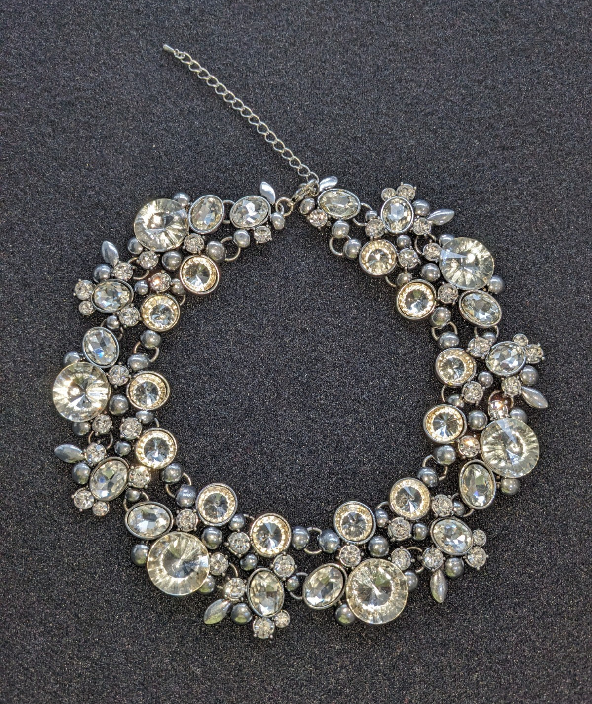 A very beautiful Chunky Diamante Collar Necklace: Silverish: Handmade: UNBRANDED