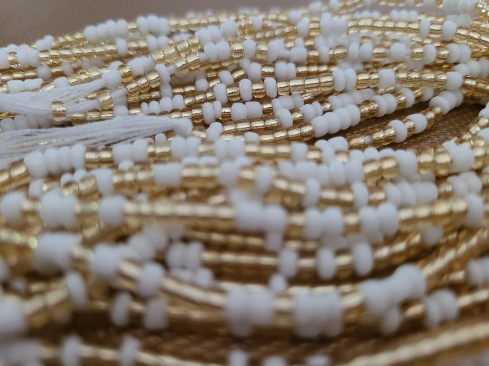 Single strand tie-on waist beads