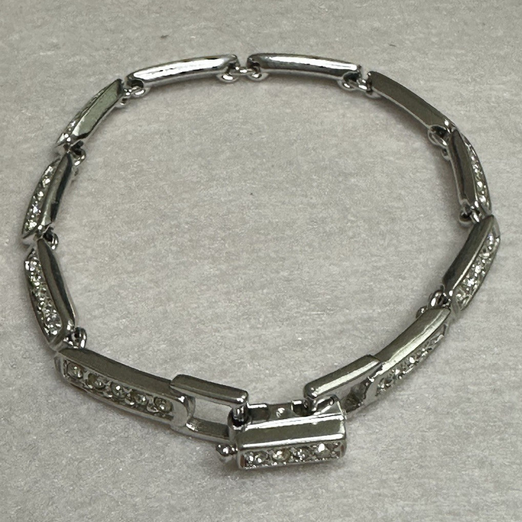 Swarovski Silver Tone Crystal Bar Link Chain Bracelet Fold Over Clasp Signed