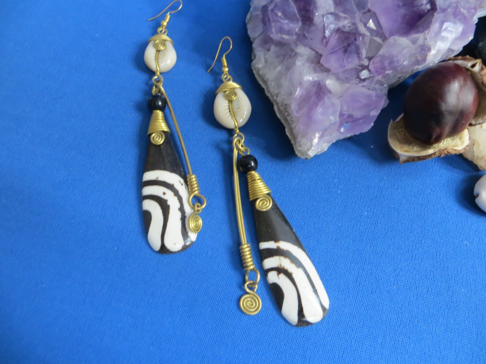 African Ethnic Jewelry BATIK, COWRIE SHELL, BRASS, BEAD EARRINGS FROM KENYA AA
