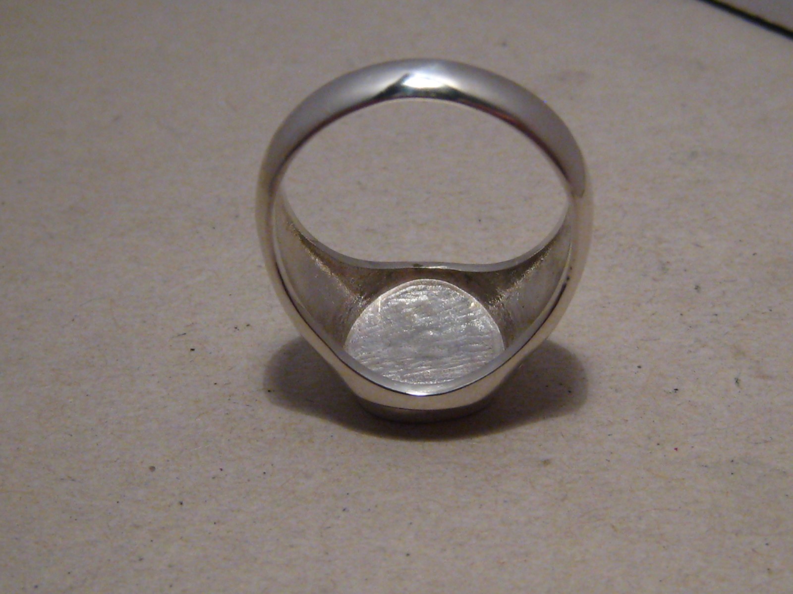 3.2 ct. Welo Opal Men’s Ring , 6.5 grams of Sterling Silver , Brightness 5+