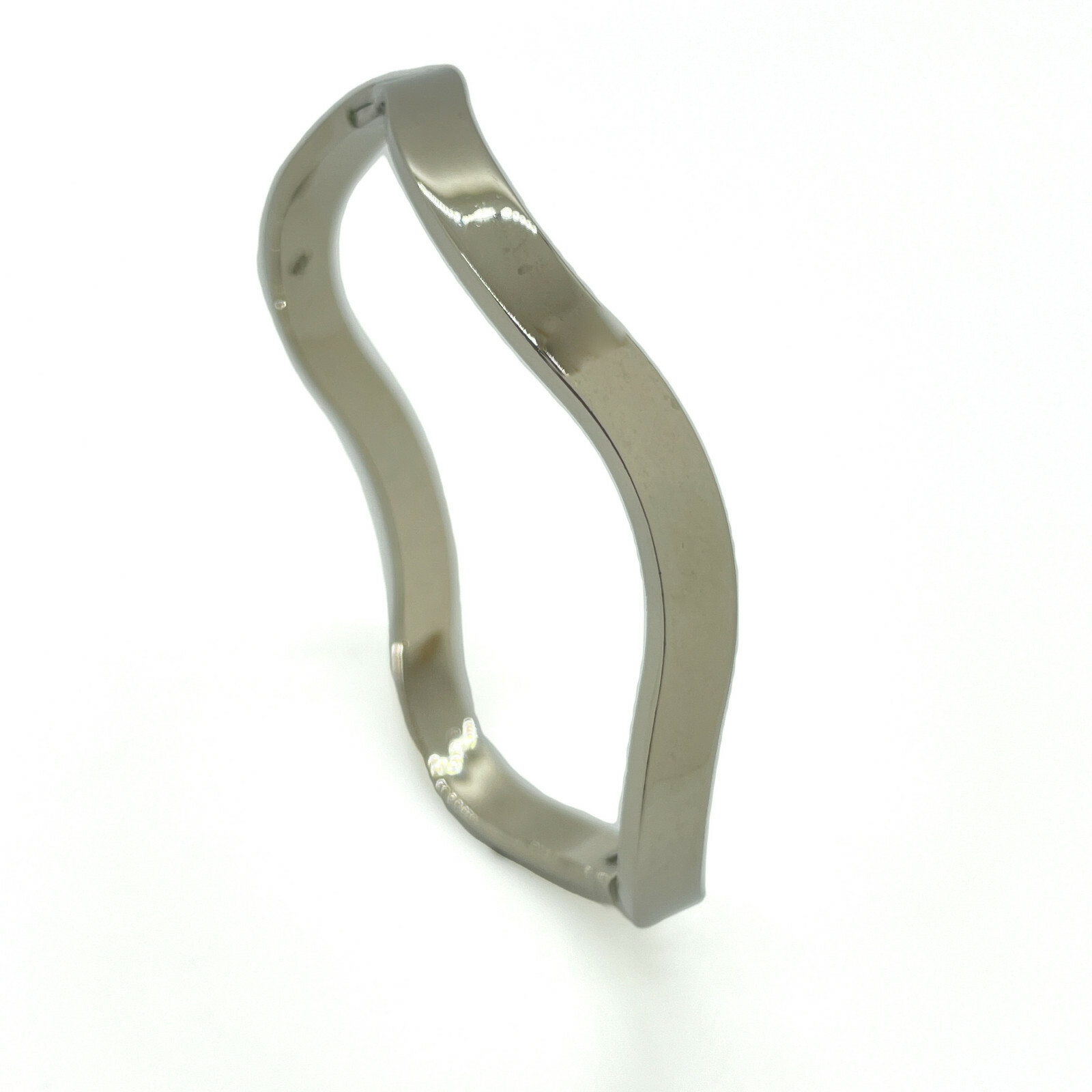 “Nickle Silver” 6mm Wave Hinged Bangle Bracelet 7″ Inside Circumference