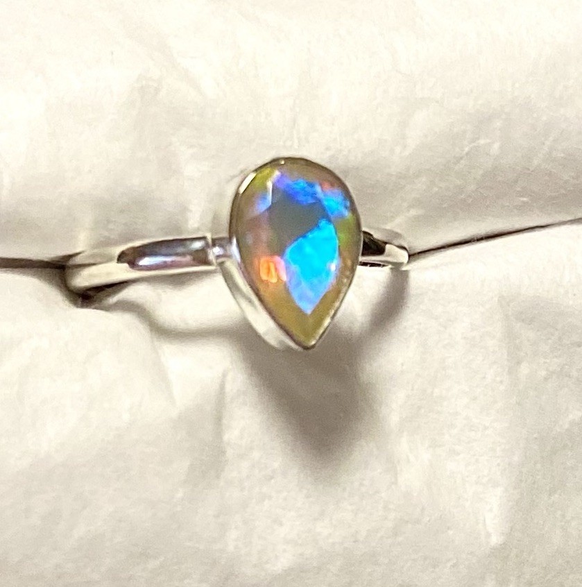 Brilliant Natural Faceted Ethiopian Opal Ring 925 Sterling Silver Size 7🌹
