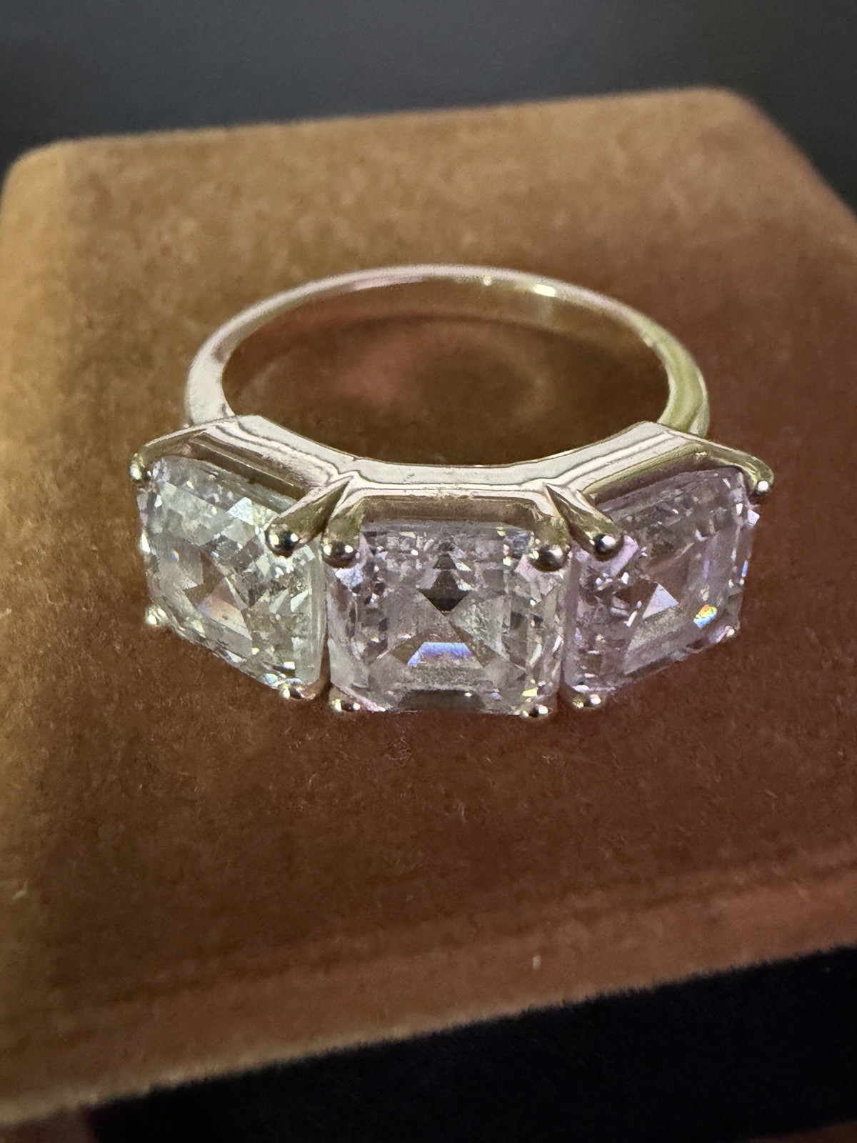 7.65 CTW 3 STONE LAB DIAMOND RING. 3 2.55ct E/VS1 SQUARE EMERALD CUT LAB DIAMOND