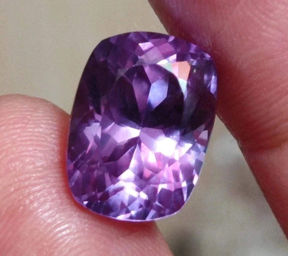 9.50 Ct Alexandrite Cushion Shape Color Change Natural Certified Loose Gemstone
