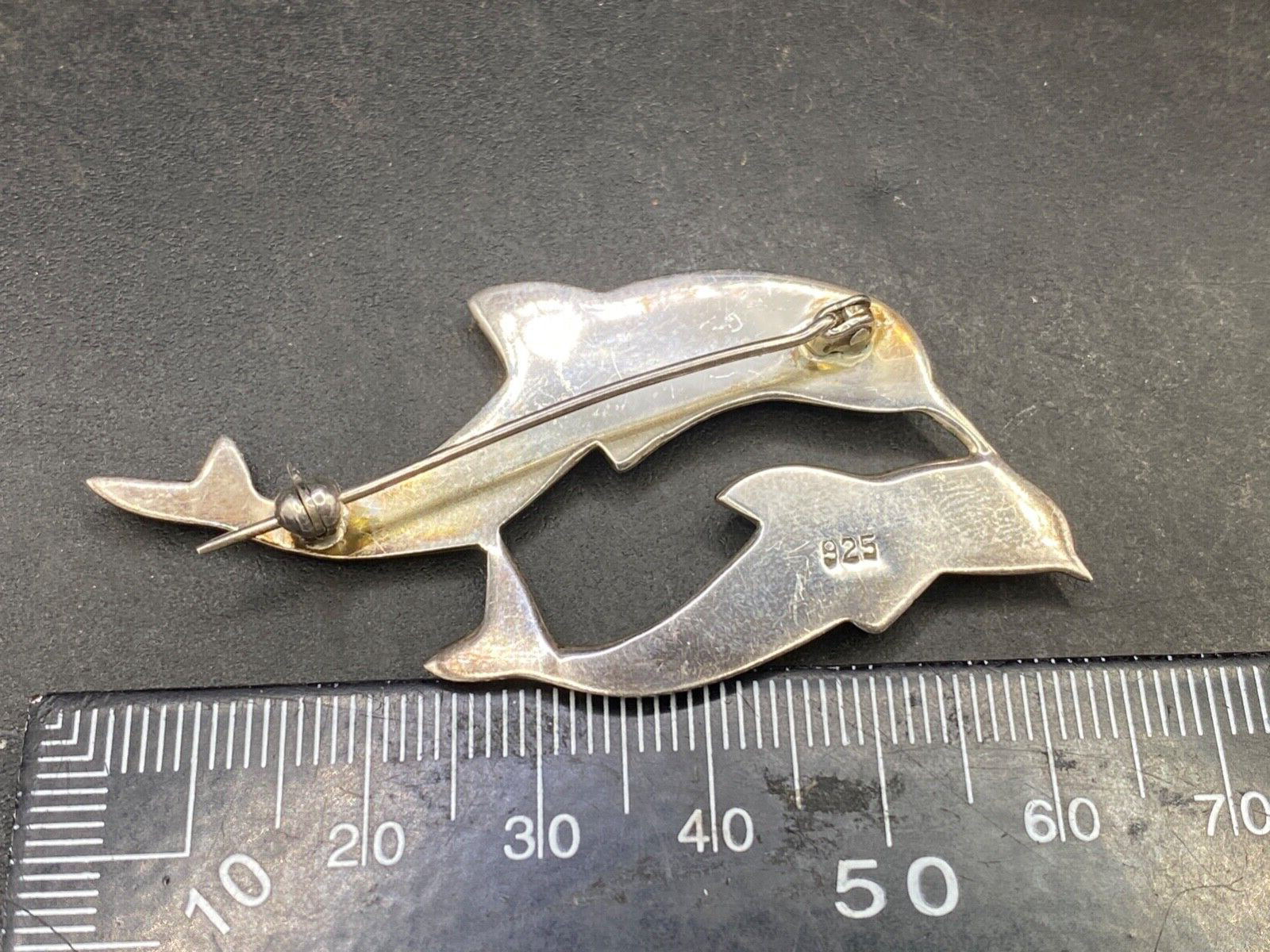 Dolphins Narwal Baby & Mother Stirling Silver Approx 7.5g 60mm Porpoise Pin