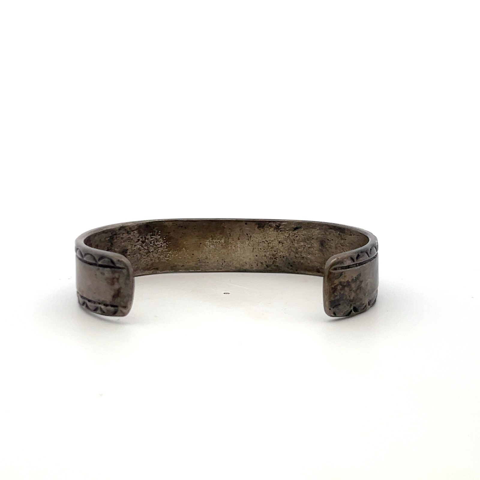 Silver Vintage Native Southwestern 13.4mm Inlaid Turquoise Cuff Bracelet