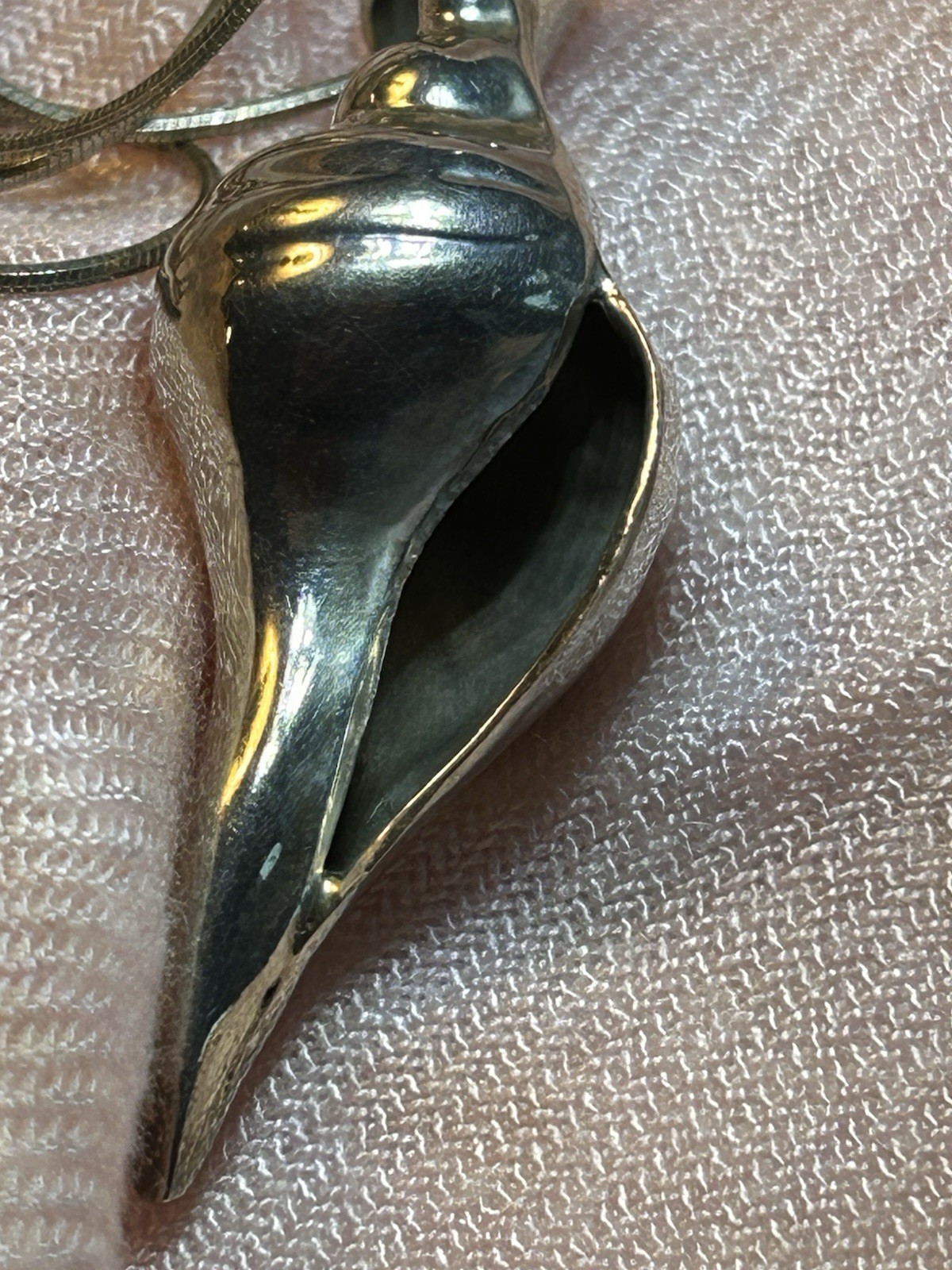 925 TN-49 Mexico Sterling Silver Conch Pendant & 925 Italy Necklace 18in 15g