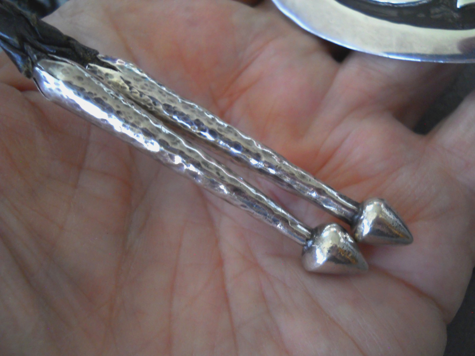 Old Southwestern Native American Sterling Tribal Motif Bolo Tie 2.5″ / Hopi tips