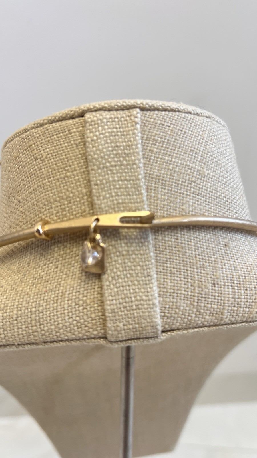 Elo Soho gold plated collar Necklace smoky gray crystal statement pendant
