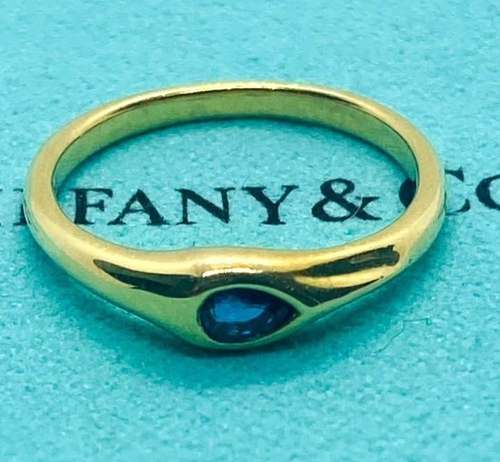Tiffany & Co Blue Pear Shape Blue Stone 18k Yellow Gold