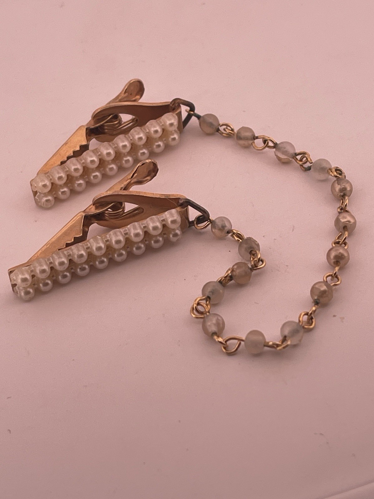 Vintage Gold Tone Double Dress Clip w/ Chain, White Imitation Pearl Panels