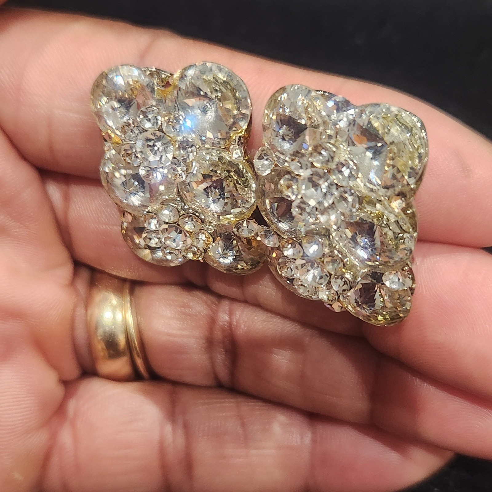Vintage Clear Crystal Cluster Clip On Earrings Silver Tone Scalloped Statement