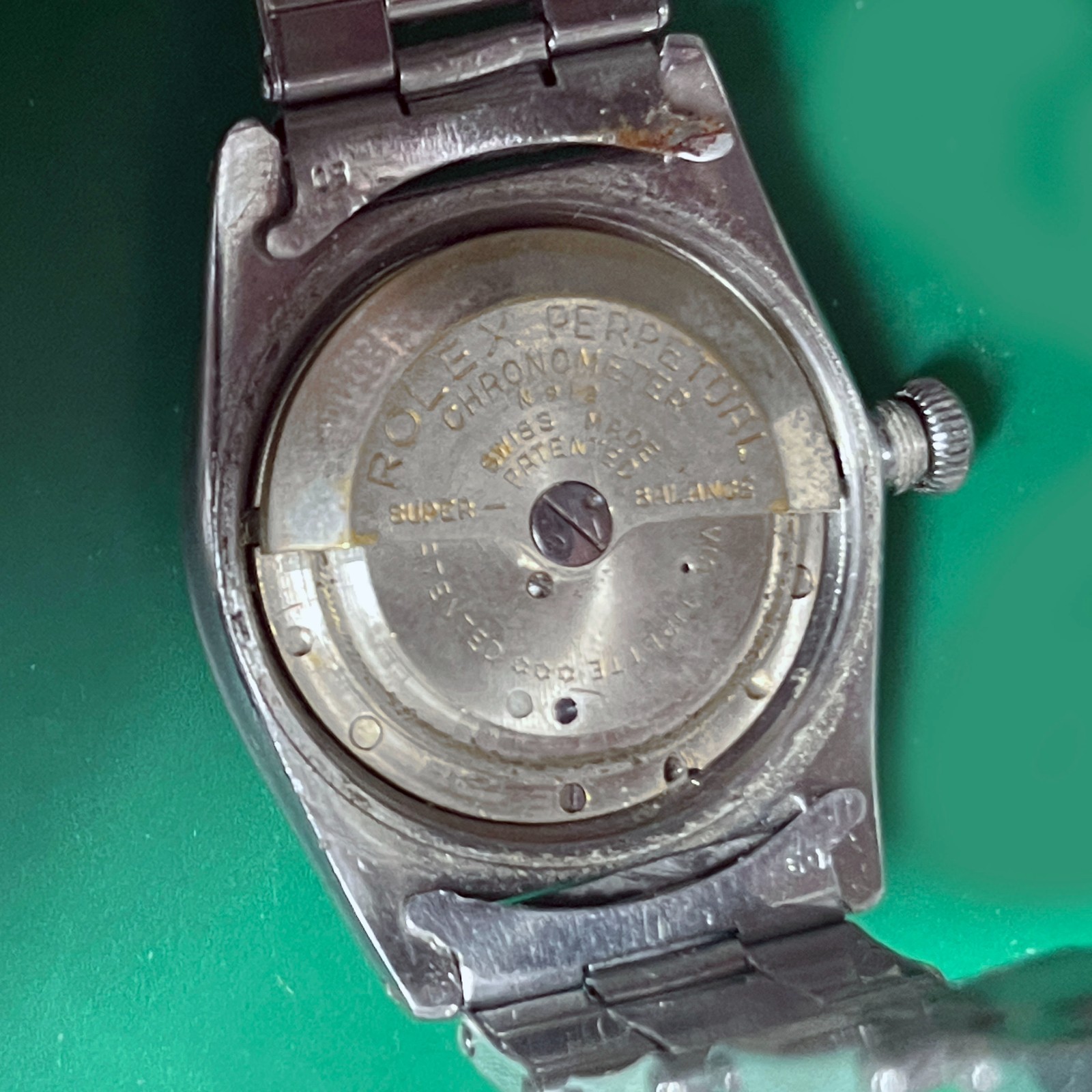 Vintage 1945 Rolex BubbleBack Oyster Perpetual Chronometer Men’s Watch Ref.2940
