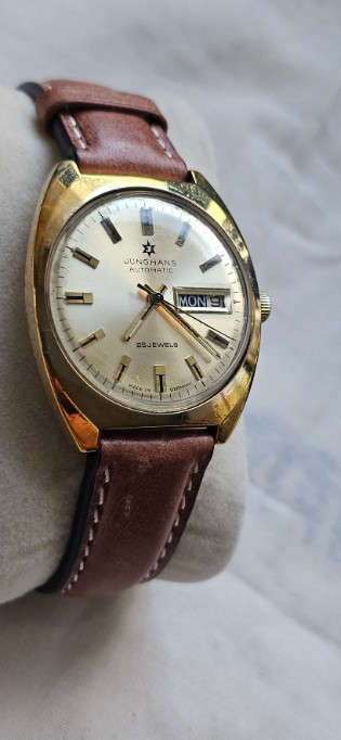 Junghans – Vintage Automatic 25 Jewels – Men – 1960-1969 Vintage