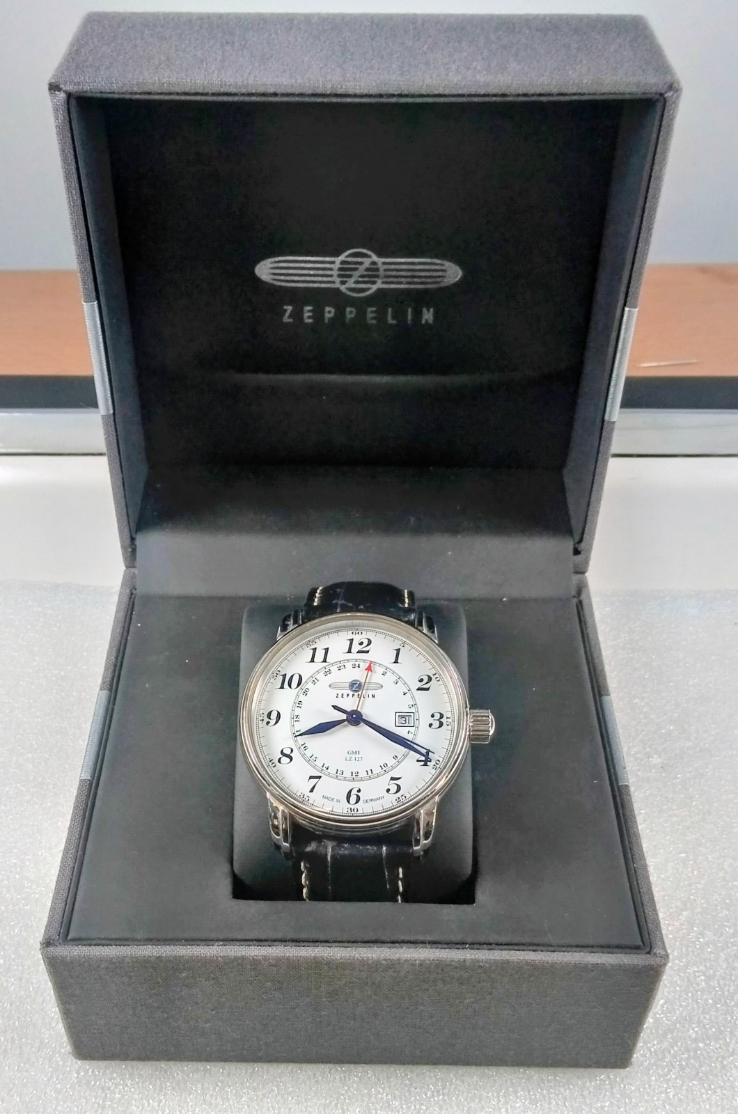 Zeppelin GRAF 42mm GMT White Dial SS Case German Quartz Men’s Watch LZ127