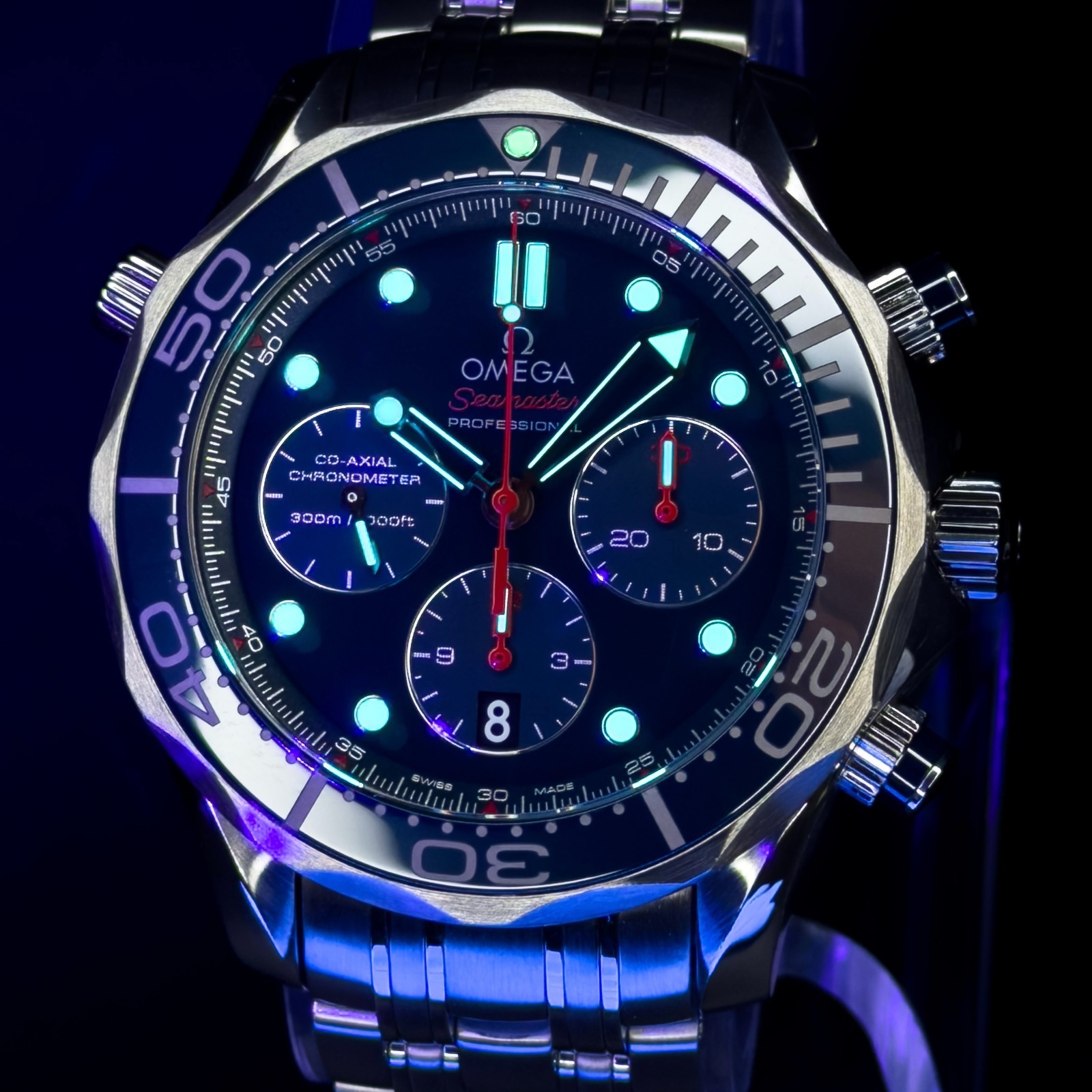 2023 Omega Seamaster Diver 300 M Chrono 44mm 212.30.44.50.03.001 B+P Excellent