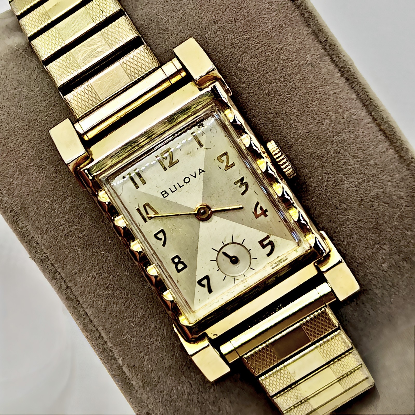 Vintage 1951 Bulova Academy Award “ZZ” Men’s Watch 21J 7AA Expansion Band
